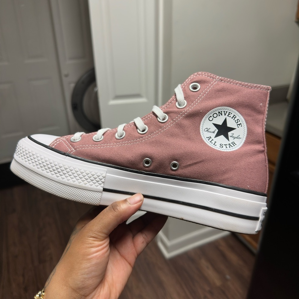 Converse Women's Dusty Pink High-Tops platform